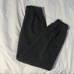 Brandy Melville Rosa Sweatpants